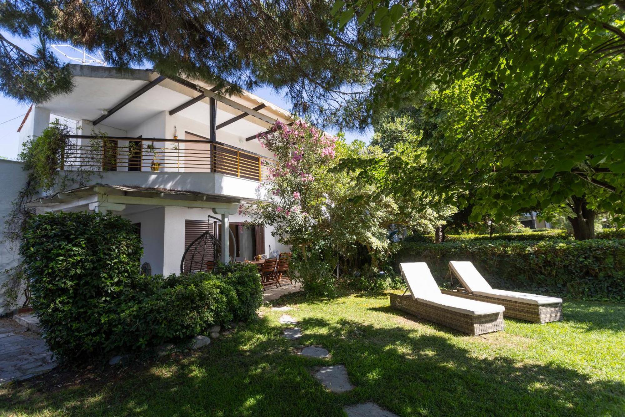 Lovely Villa 3 Min From The Beach Hanioti Zewnętrze zdjęcie